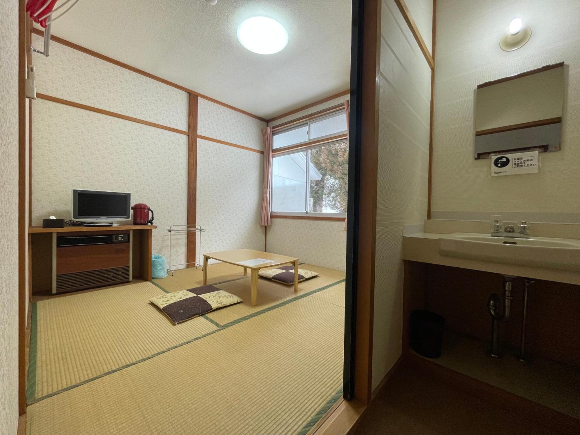 Refre Inn Fukuzawa Iiyama Extérieur photo